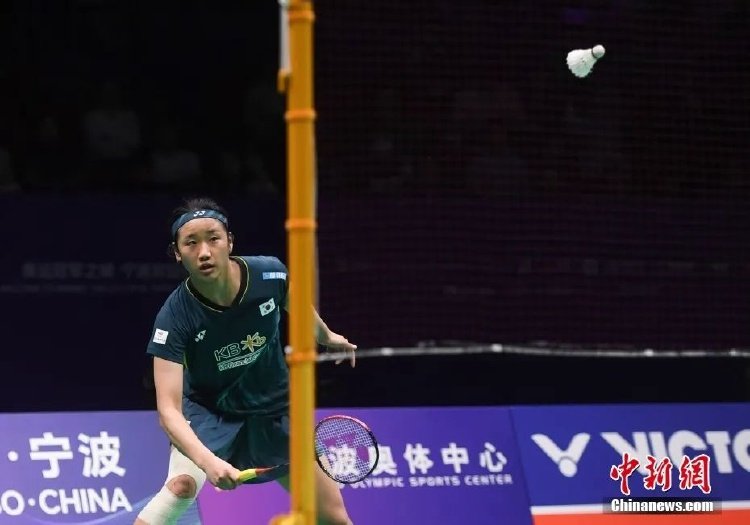 赛场上再次 赛场上再次